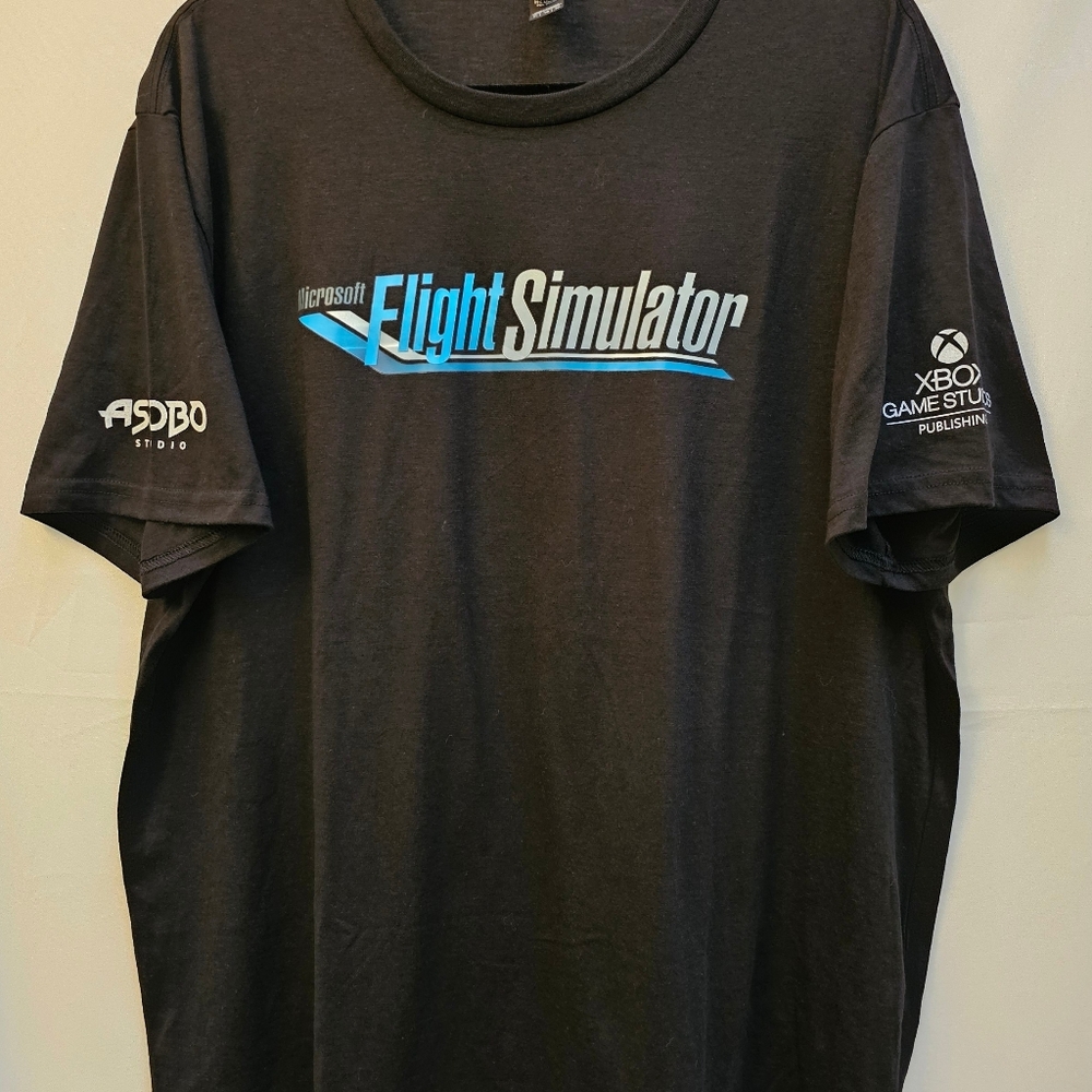 RARE Microsoft Flight Simulator XBOX PROMO Staff Gear Shirt 2020 Asobo Studio X